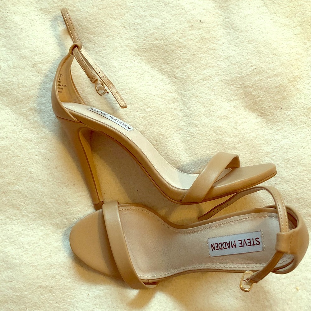 Steve Madden Stecy sandals in natural nude